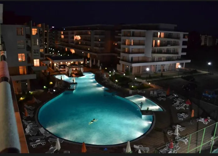 уютная студия на солнечном берегу * Sluneční pobřeží